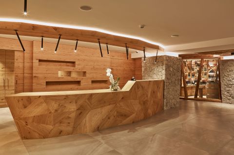 Arredamenti per Hotel e Gastronomia in stile tirolesi