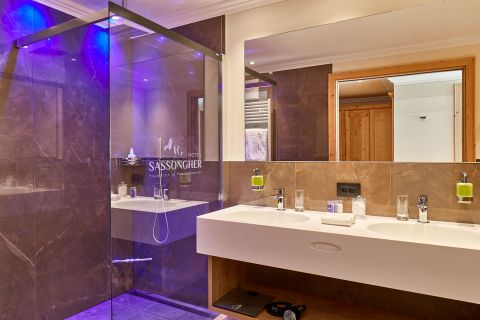 Bild: Möbel Erlacher GmbH CNC und 3D-Technologie